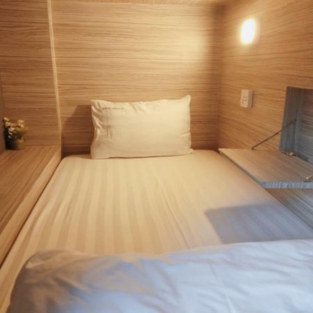 Badu Sukhumvit Dormitory Bangkok Eksteriør bilde
