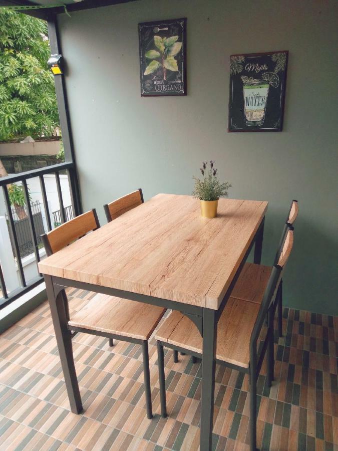 Badu Sukhumvit Dormitory Bangkok Eksteriør bilde