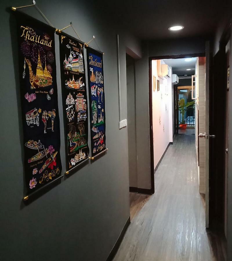 Badu Sukhumvit Dormitory Bangkok Eksteriør bilde