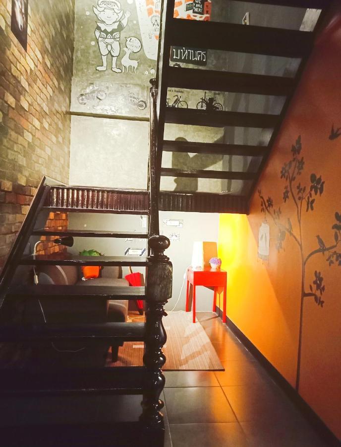 Badu Sukhumvit Dormitory Bangkok Eksteriør bilde
