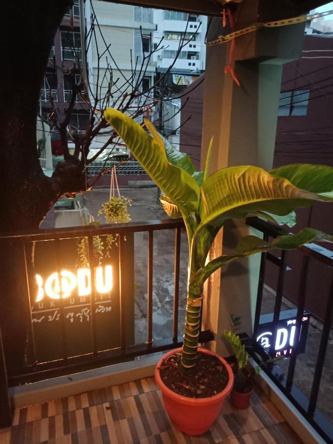 Badu Sukhumvit Dormitory Bangkok Eksteriør bilde